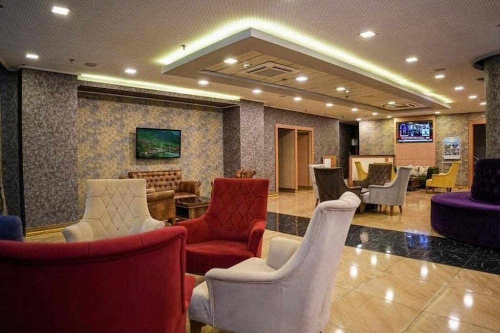 Park Square Hotel